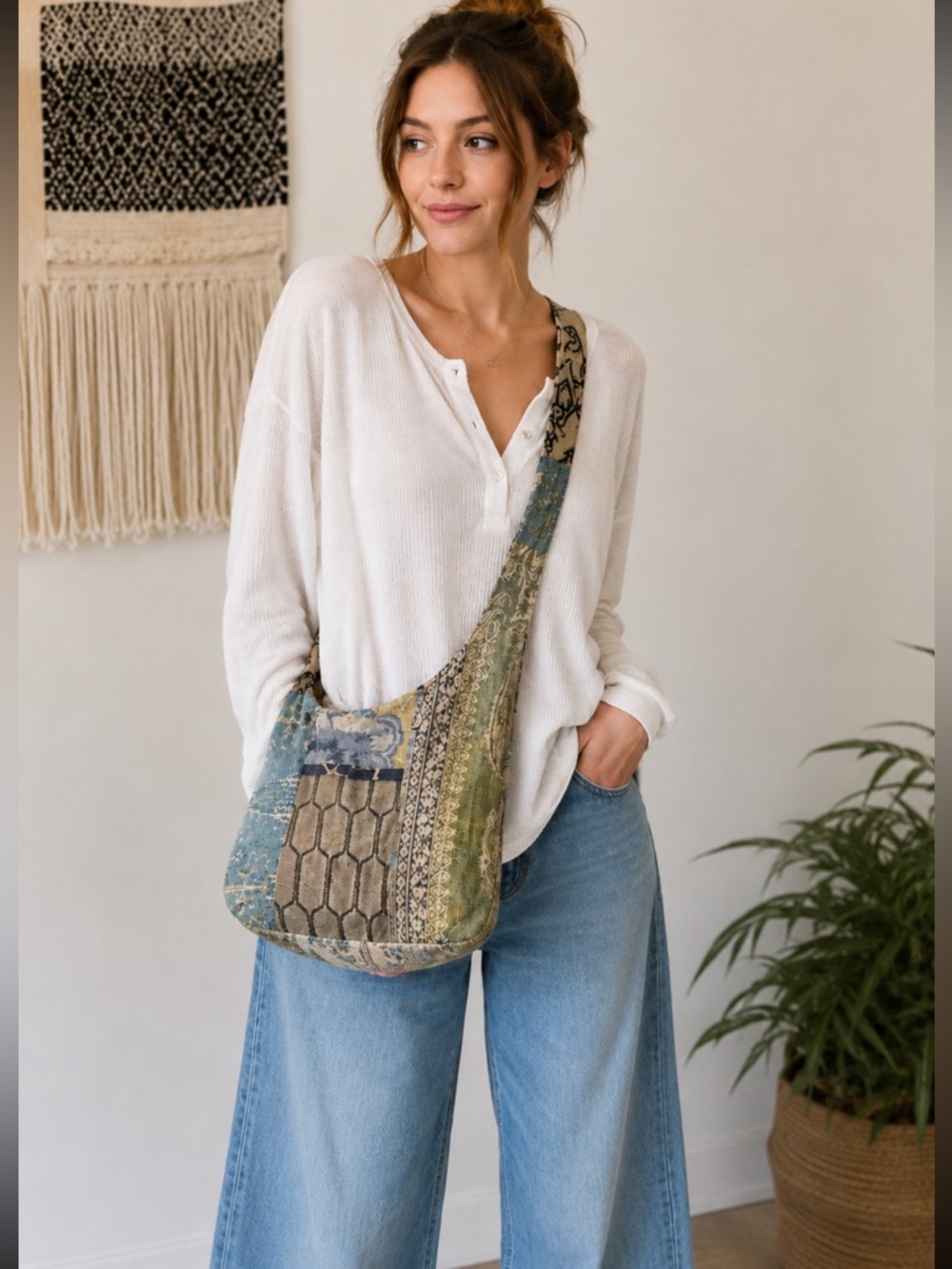 Peace of Thread Handmade Patchwork Crossbody Bag Boho Refugee Women Purse